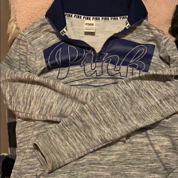 Blue and grey pink sweater - Picture 1 of 2